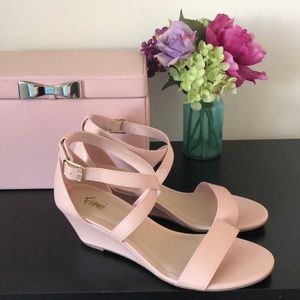 Heel wedges sandals!